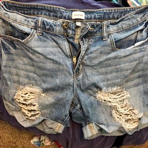 Sneak peak denim shorts